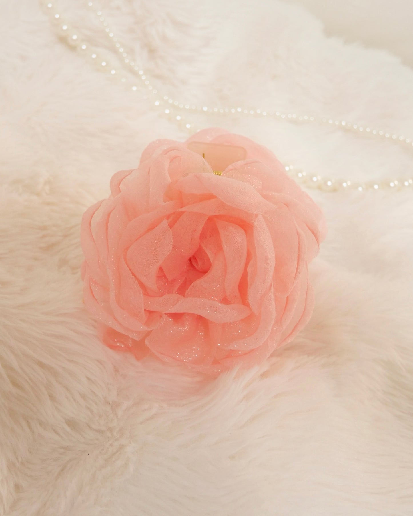 Rose シアーヘアクリップ