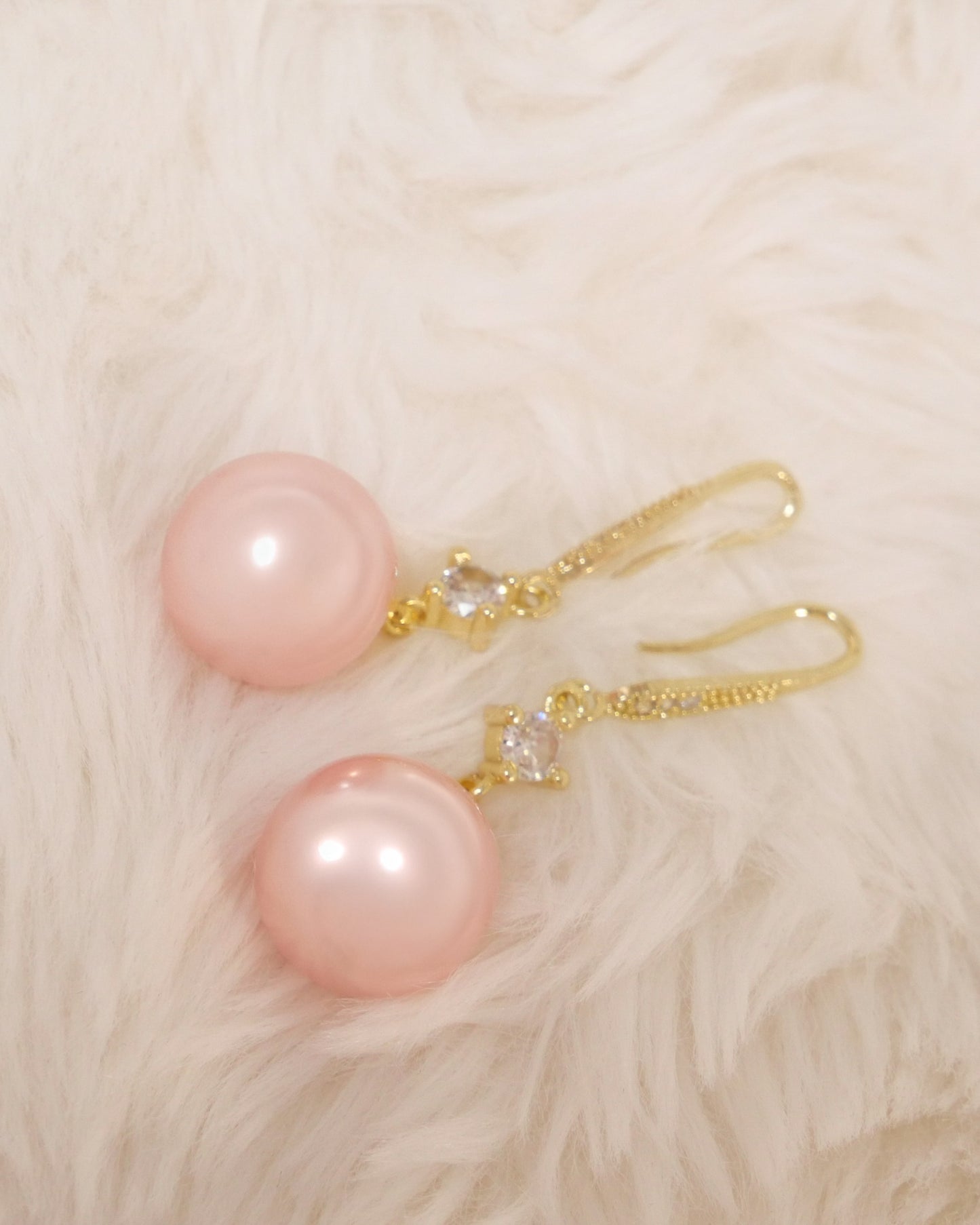 Roséeパールピアス