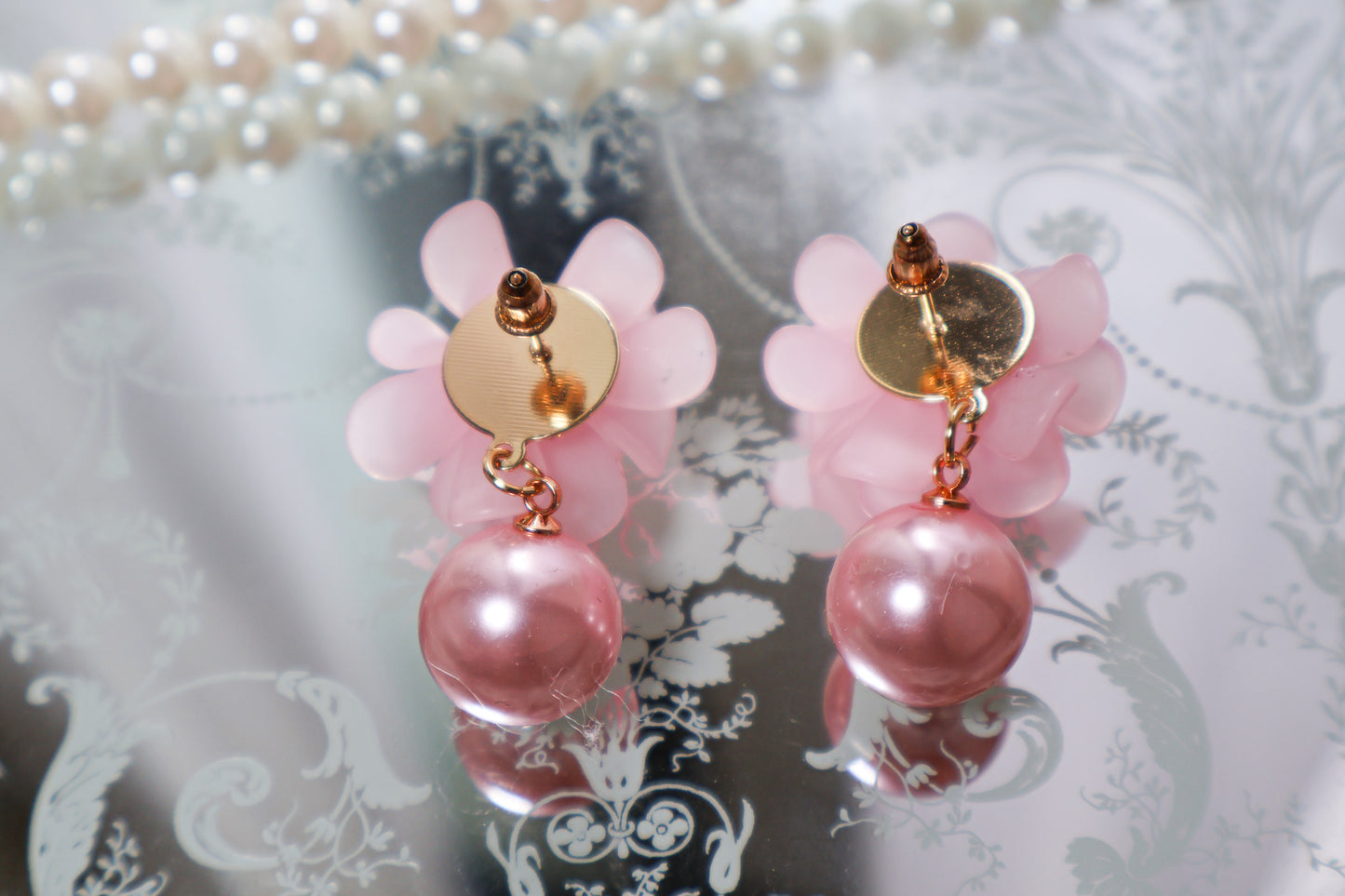 Fleur pétale perleピアス