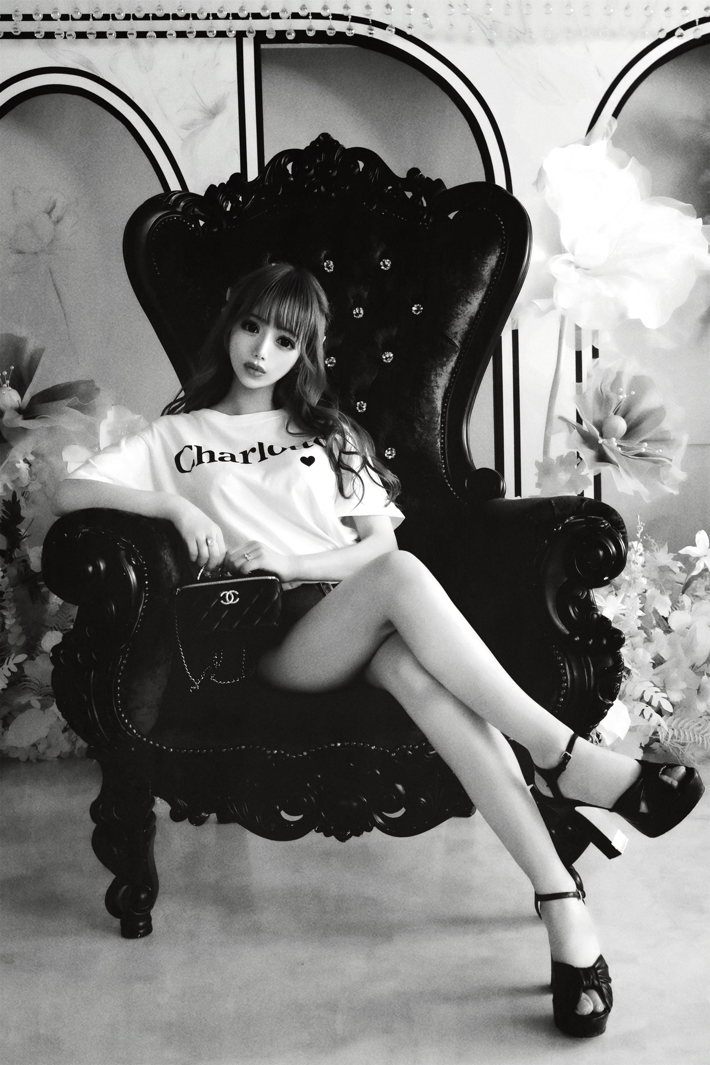 CharlotteロゴTシャツ