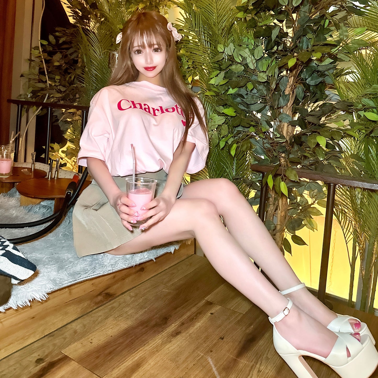 CharlotteロゴTシャツ(ベビーピンク)