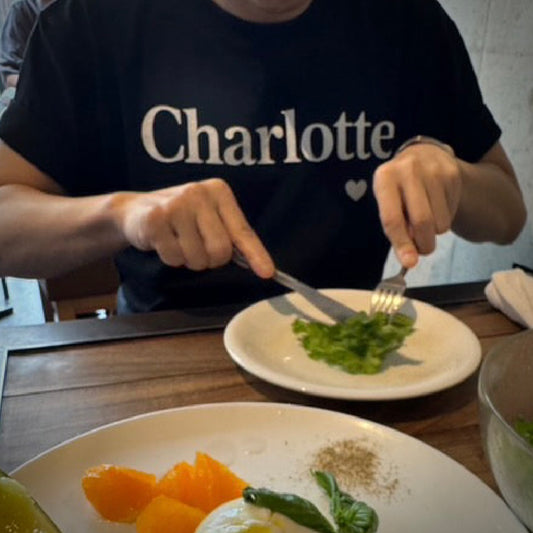 CharlotteロゴTシャツ