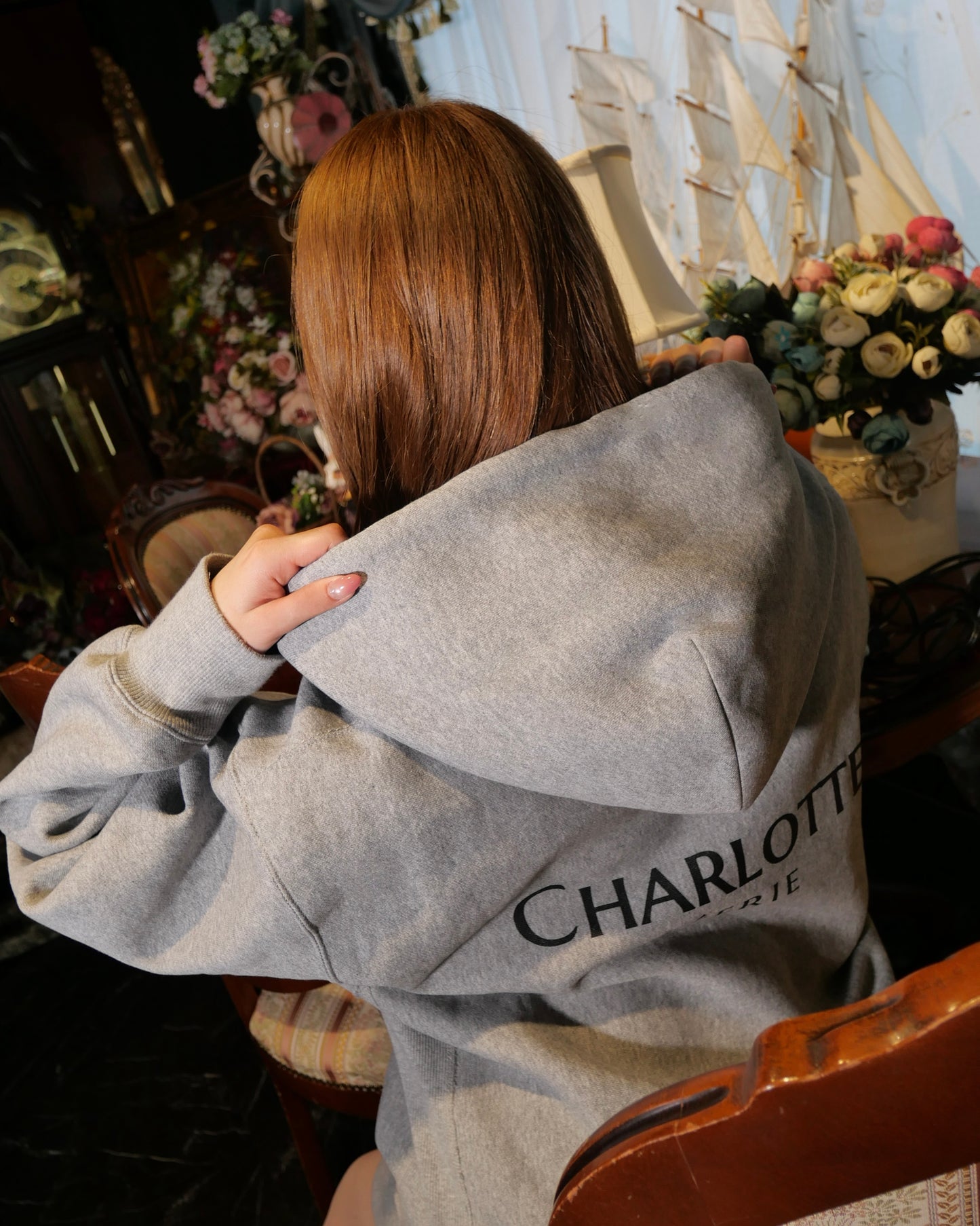 ♡20％OFF♡ Charlotteジップパーカー（グレー）
