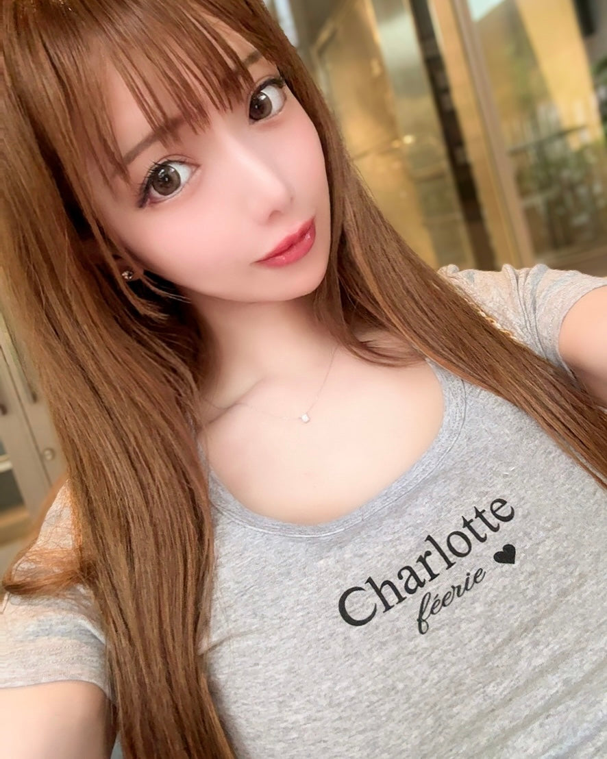Charlotteクロップド丈Tシャツ （グレー）