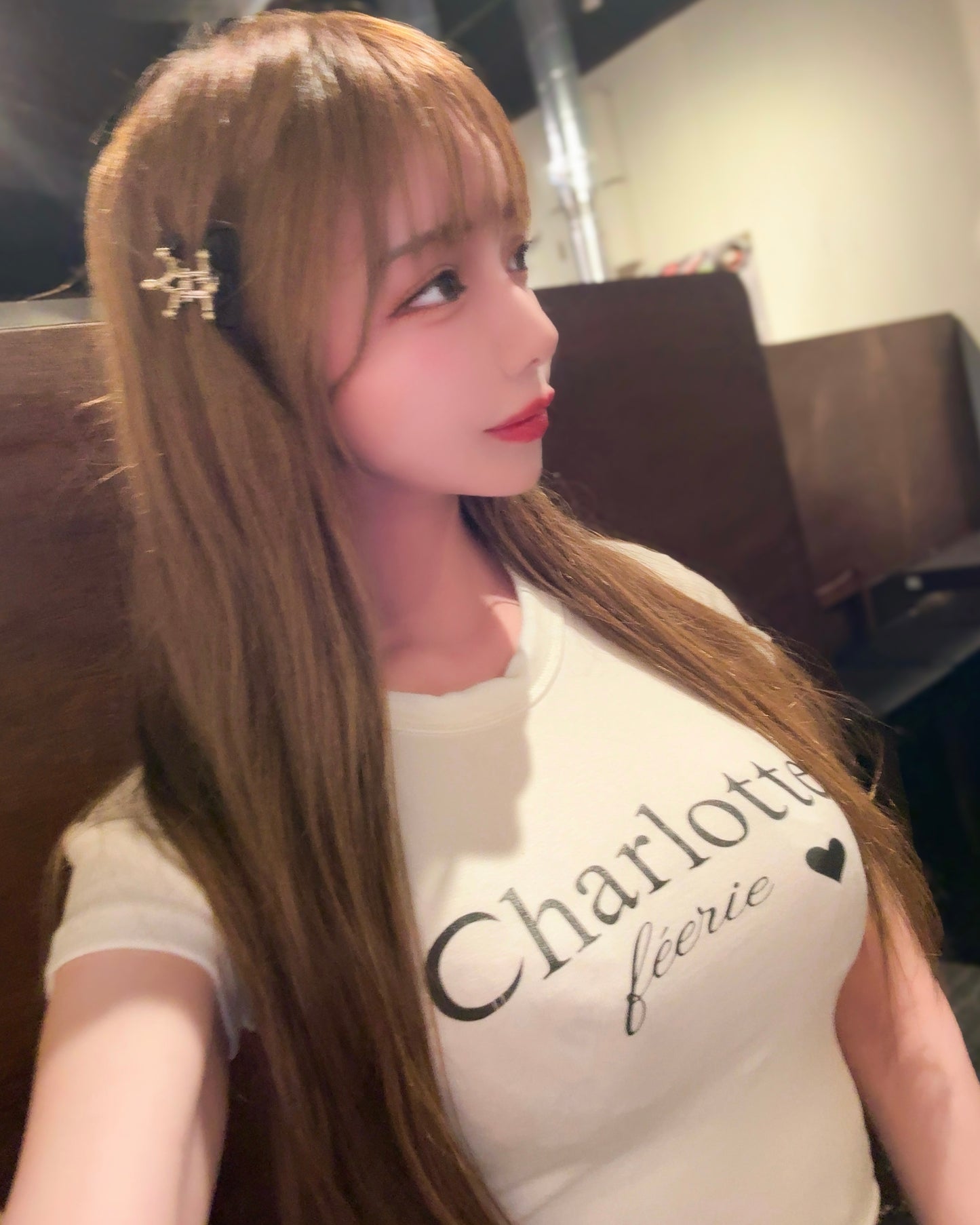 Charlotte ミルクホワイトTシャツ