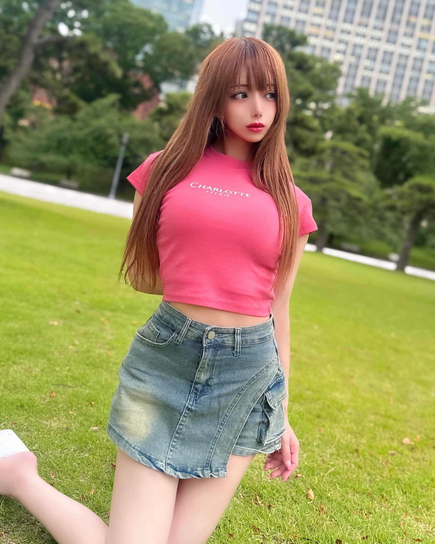 CHARLOTTE Barbie Pink Tシャツ