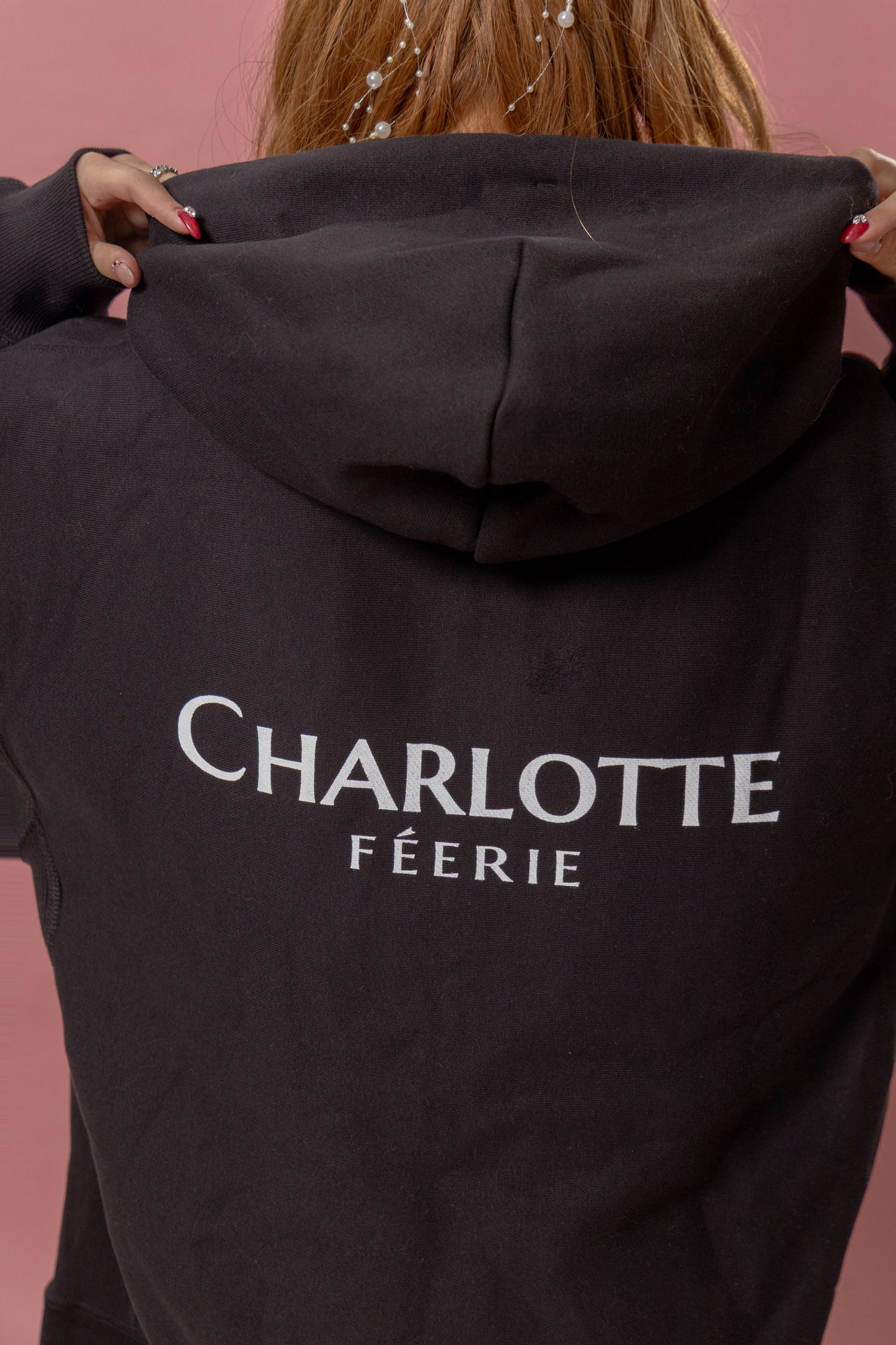 Charlotteジップパーカー（ブラック）　20%OFF