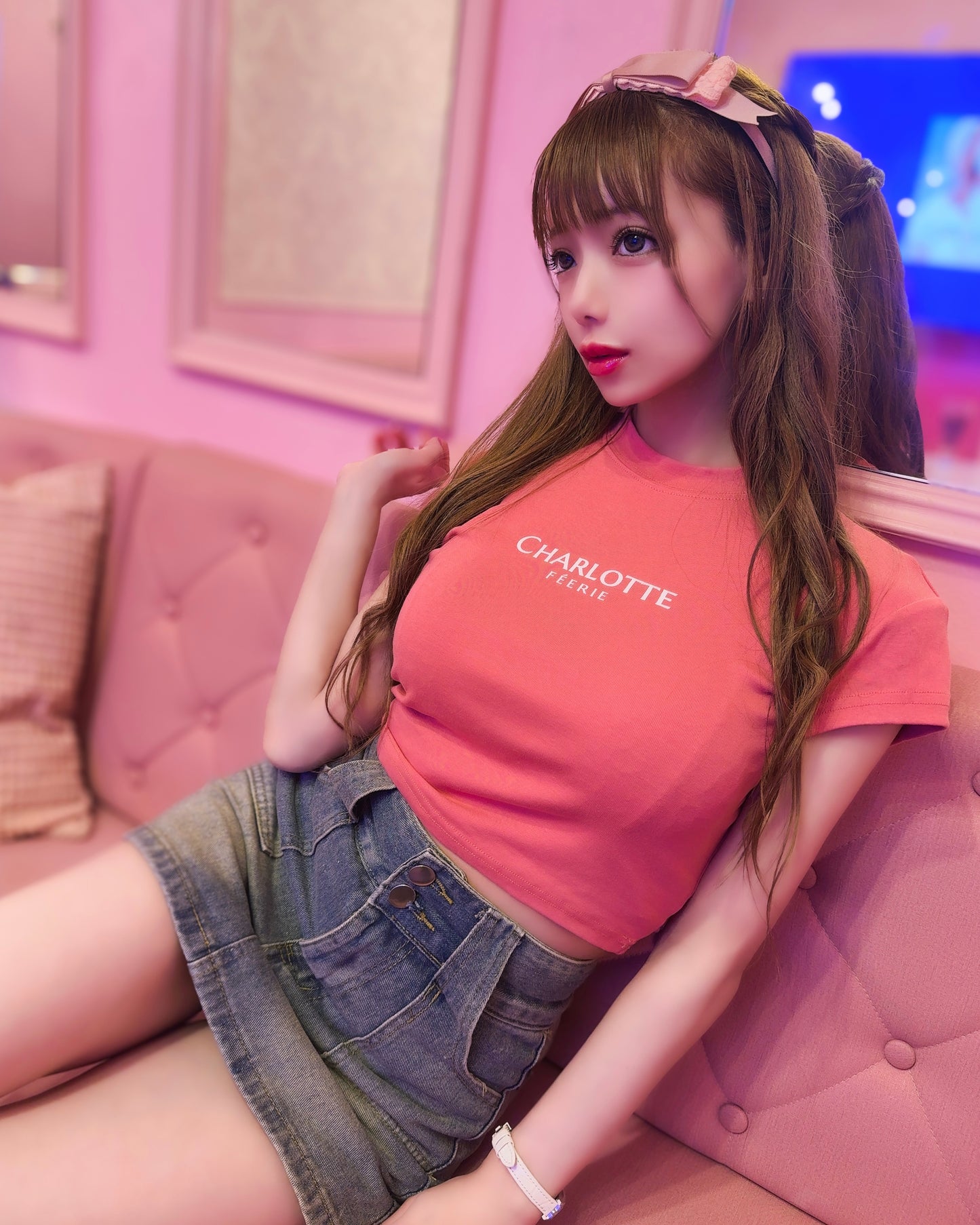 CHARLOTTE Barbie Pink Tシャツ