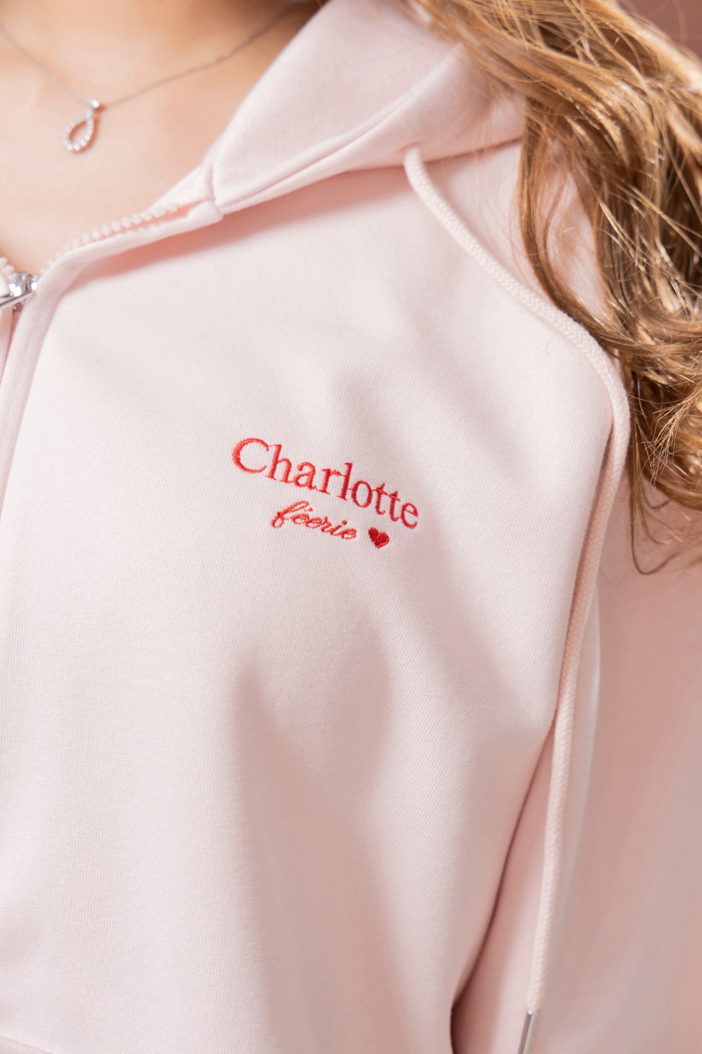 Charlotteジップパーカー（ローズ・プードル）　20%OFF