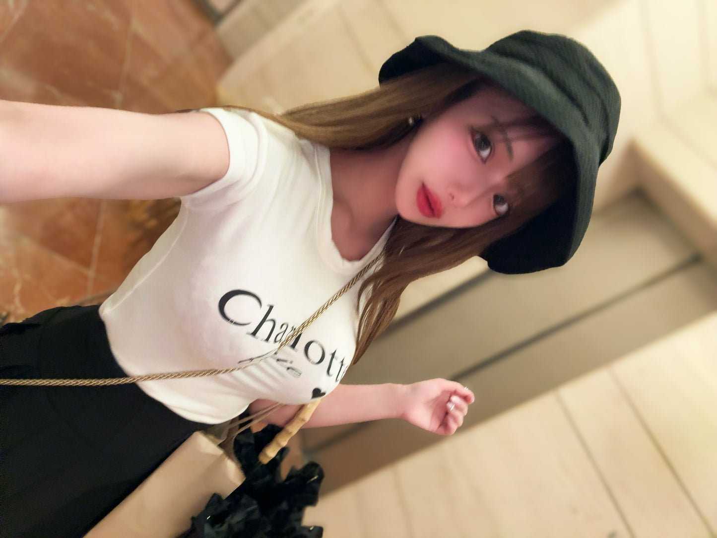 Charlotte ミルクホワイトTシャツ