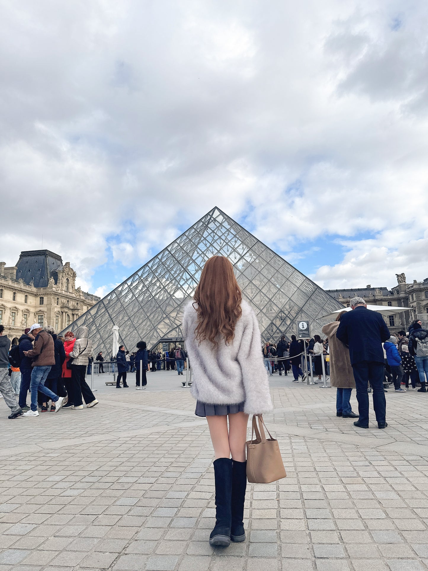 Charlotte ふわふわファーコート　30%OFF