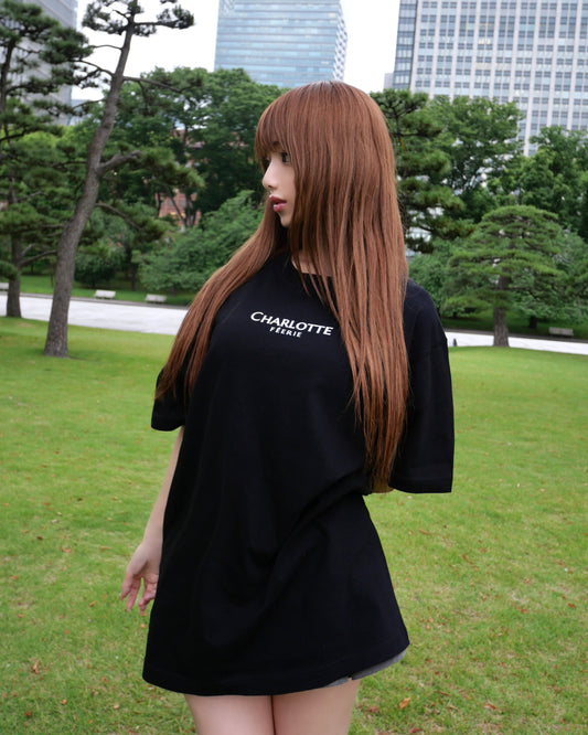 CHARLOTTE ロゴTシャツ