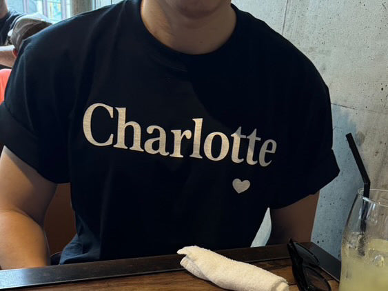 CharlotteロゴTシャツ