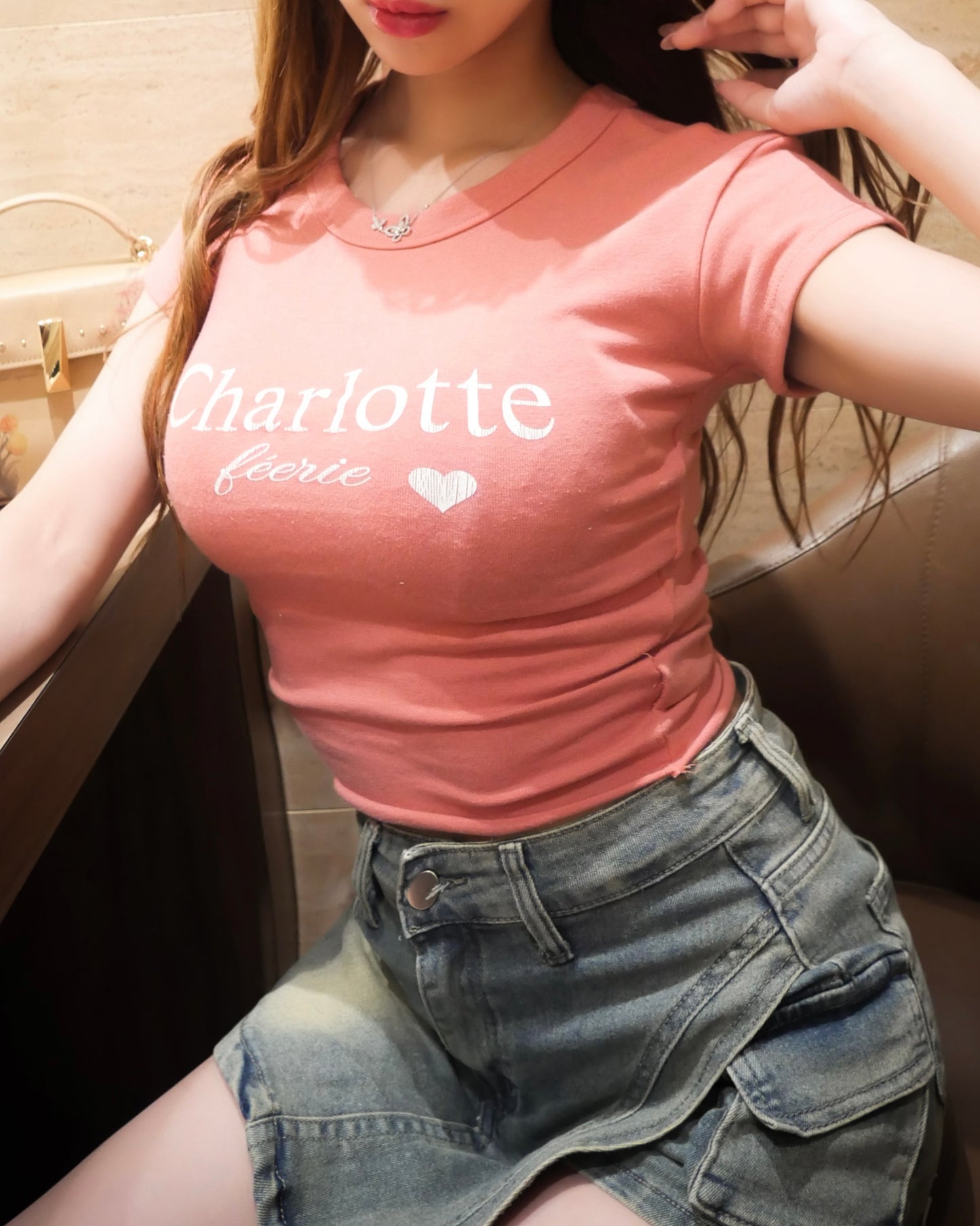 Charlotte ローズ・パールTシャツ