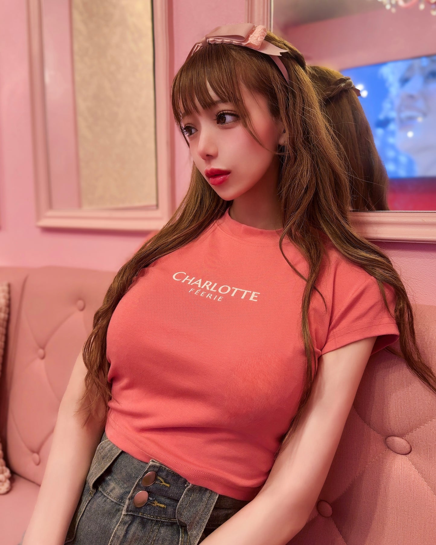 CHARLOTTE Barbie Pink Tシャツ