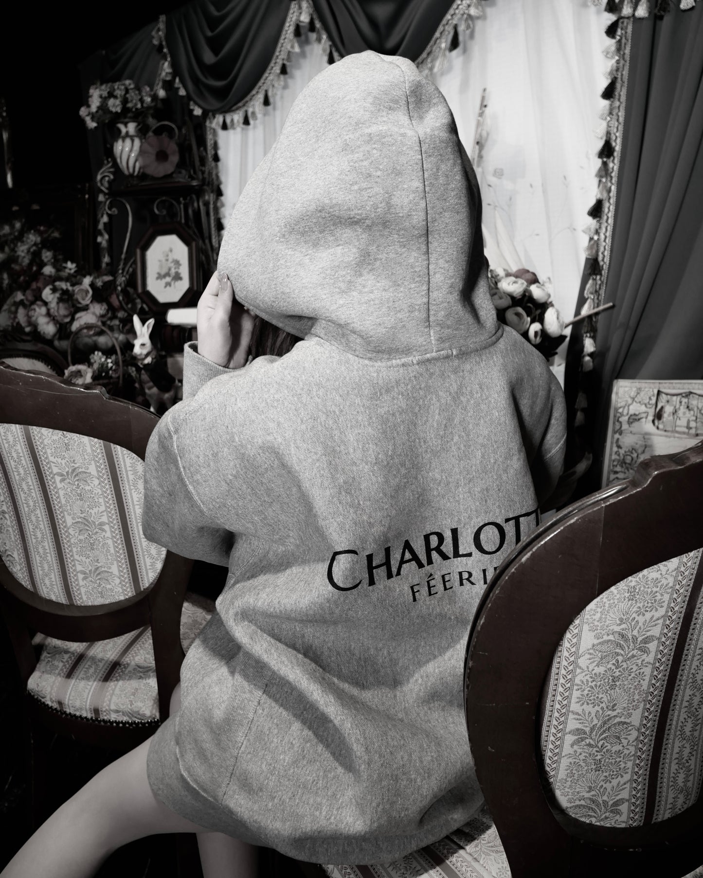 ♡20％OFF♡ Charlotteジップパーカー（グレー）