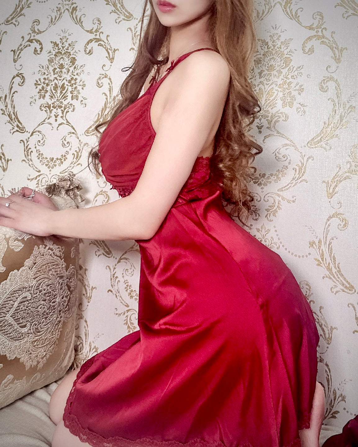 Nuit Rouge Loungewear (with gown)