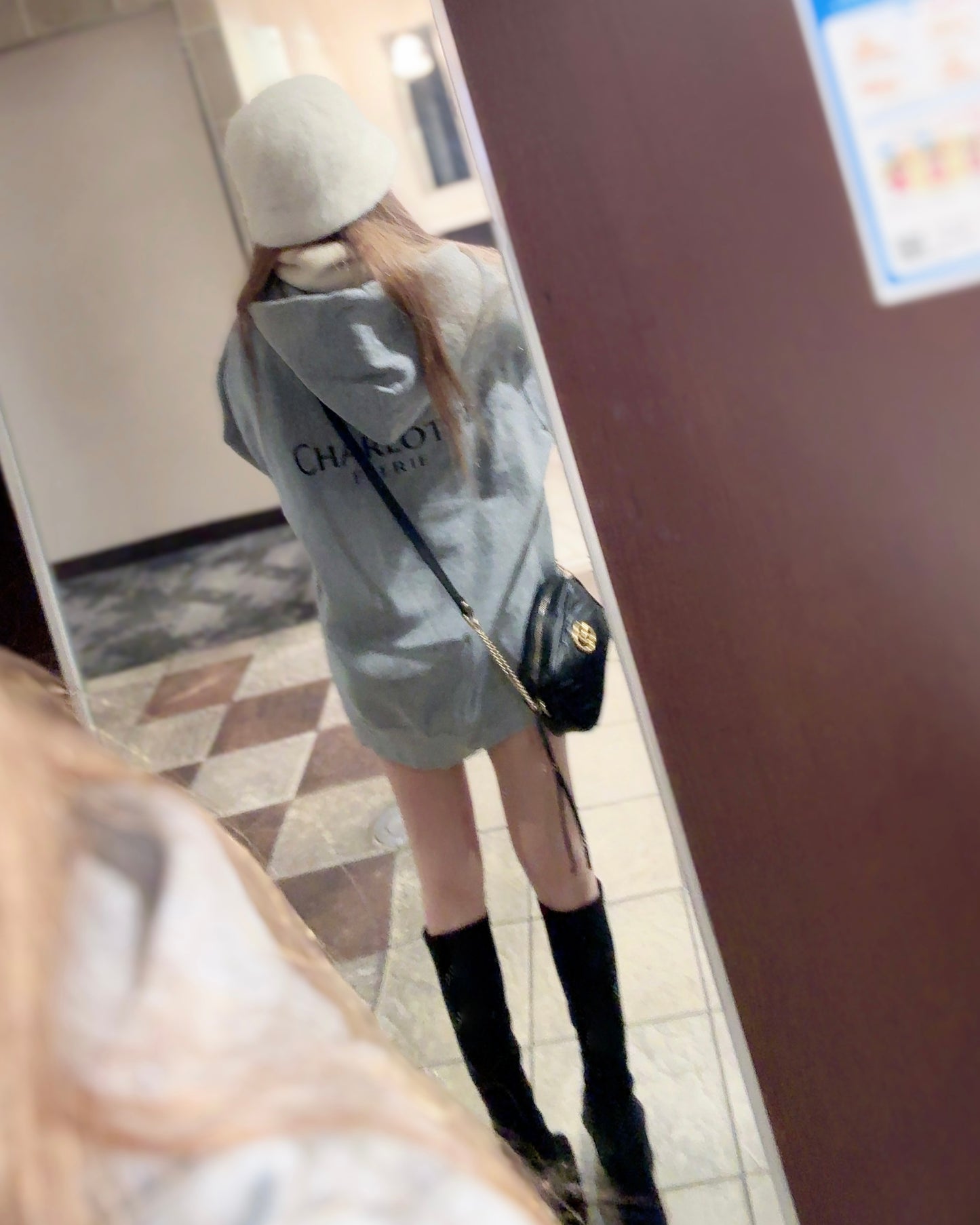 ♡20％OFF♡ Charlotteジップパーカー（グレー）